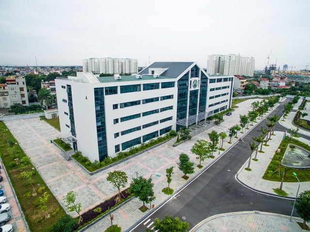 bao-tri-thang-may-tai-dai-hoc-y-te-cong-cong-anh1